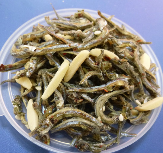 麻辣 丁香魚干